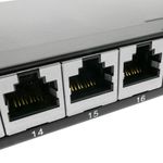 Patch panel rack 24 RJ45 Cat.6A FTP 0.5U negro con peine para gestión de cables - RD04700 - 10